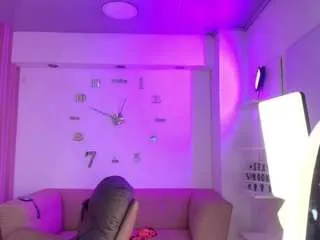 Offline devora-sammer on CamSoda