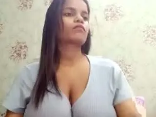 Offline dezygirl22 on CamSoda