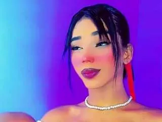 Freechat dirtygirlss-kloemia on CamSoda