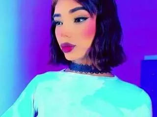 Freechat dirtygirlss-kloemia on CamSoda