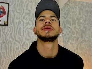 Offline dylanjacobxx on CamSoda