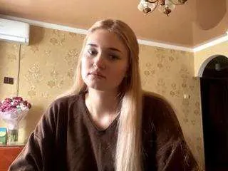 elainekiang — Golden Ticket Show In Progress. Tip 100 to join the show