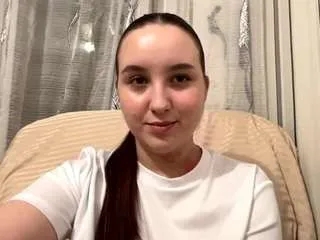 Freechat elenaperezprosecutor on CamSoda