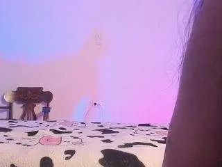 Offline elenna-salvatoree on CamSoda