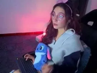 Offline elizabeth-911 on CamSoda