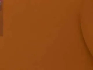 ella-harper on CamSoda 