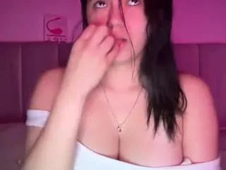 Offline ellaq on CamSoda