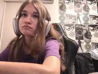 Offline elodienielsen on CamSoda