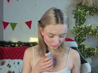 Freechat elvinabrowning on CamSoda