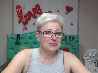 Freechat emiliagree on CamSoda