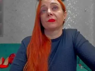 Freechat emilianna666 on CamSoda