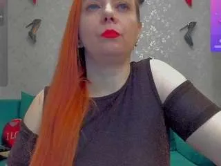 Freechat emilianna666 on CamSoda