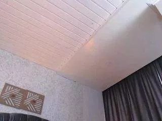 Offline emilie-james on CamSoda