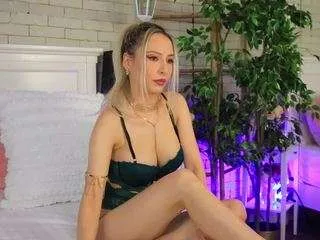 Freechat emillybronte on CamSoda