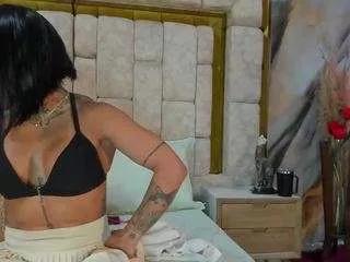 emily-86 from CamSoda is Freechat