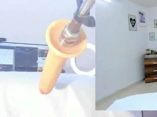 Offline emily-philip on CamSoda