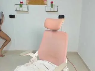 Offline emily-villamil on CamSoda