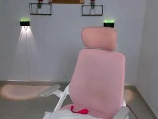 Offline emily-villamil on CamSoda