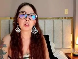 Offline emilywatsonn on CamSoda