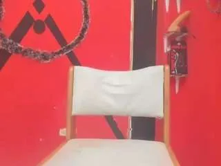 emmamorgan-kh on CamSoda 