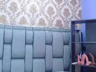 Offline emmarobertt on CamSoda