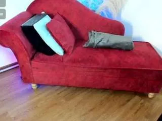 Freechat emmasexxy on CamSoda