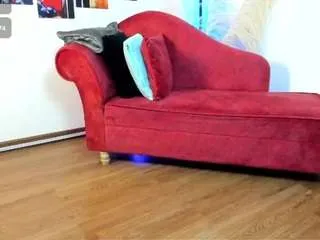 Freechat emmasexxy on CamSoda