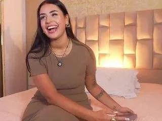 emmatorrees on CamSoda 