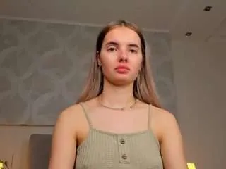 Offline er1kamiller on CamSoda