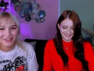 Freechat esma-shine on CamSoda