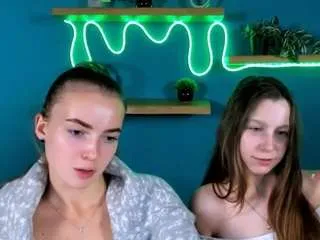 Offline esme-moore on CamSoda