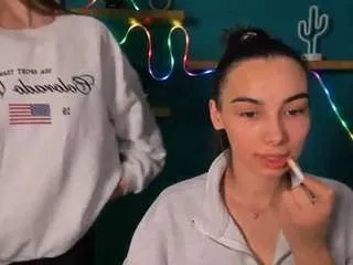 Offline esme-moore on CamSoda