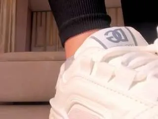 Offline esmeraldagrace on CamSoda