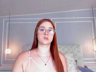 Offline estef-love on CamSoda