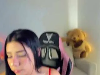 Offline eva-lee18 on CamSoda