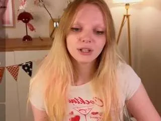 Offline evangel1ne on CamSoda