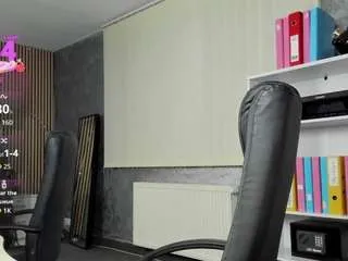 Freechat evanoellex on CamSoda