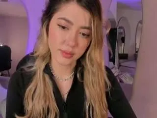 Freechat evebenson on CamSoda