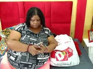 Freechat exoticbigmandx on CamSoda