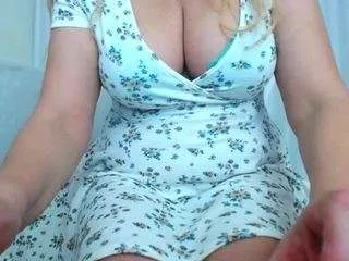 Offline facelesss on CamSoda