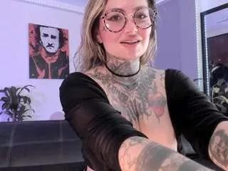 fermercury from CamSoda is Freechat