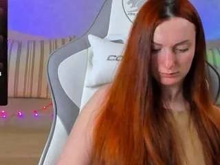 Freechat flamygold on CamSoda