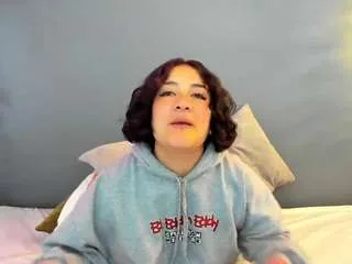 Freechat frodita-dh on CamSoda