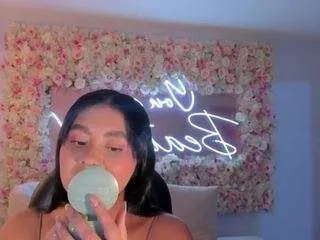 Freechat gabriellalee on CamSoda