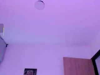 Offline gaby-desire1 on CamSoda