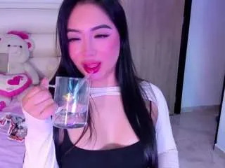 Offline gaby-desire1 on CamSoda