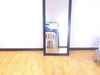 Offline goldenn-ass1 on CamSoda