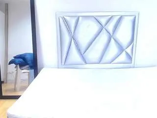 Offline goldenn-ass1 on CamSoda