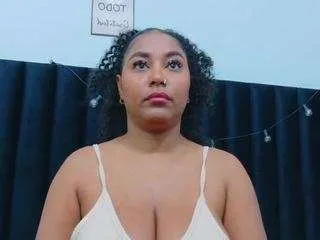 Freechat grettchen on CamSoda