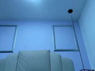 Freechat grettel-ramirez on CamSoda